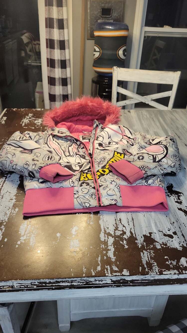 Looney Tunes Members Only Bugs Bunny Puffer Jacket Size M